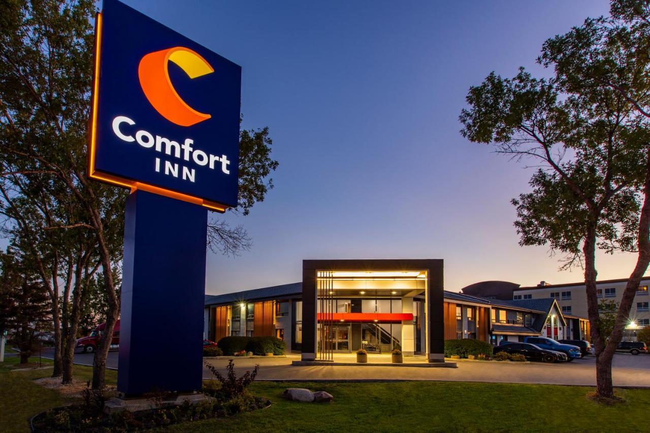 Comfort Inn South Shore Бушервіль Екстер'єр фото